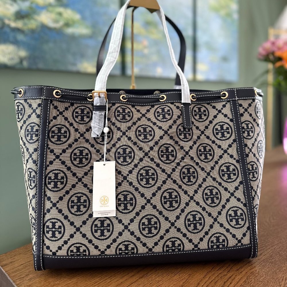 NEW! Tory Burch Jacquard Drawstring Tote -Large Navy NWT & dustbag - Picture 5 of 14